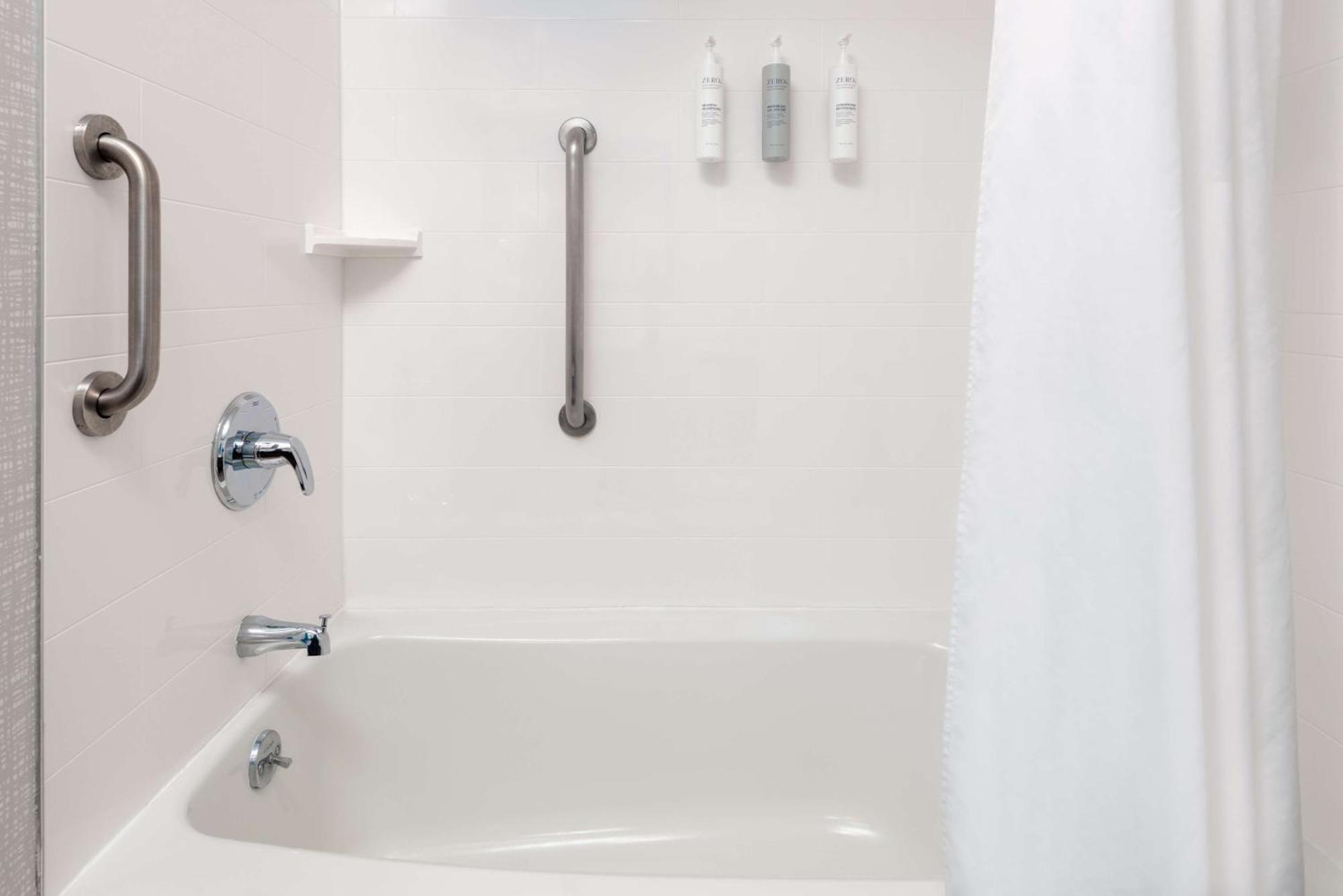 Hampton Inn Boston Bedford Burlington Billerica Exterior photo